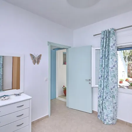 Anemi Apartment